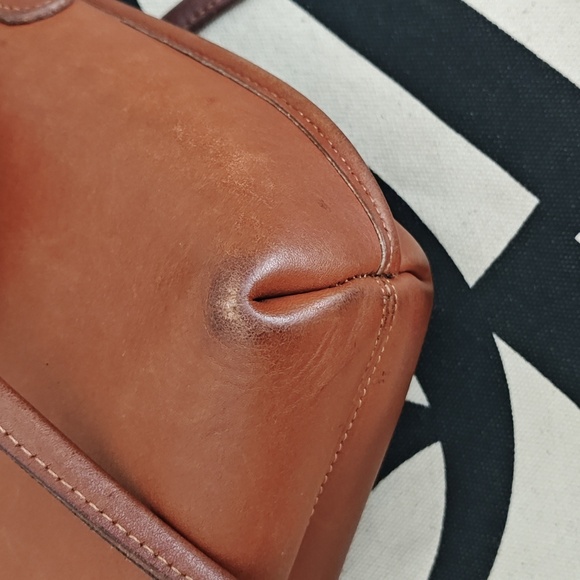 Vintage Coach - Quincy - Picture 4 of 12